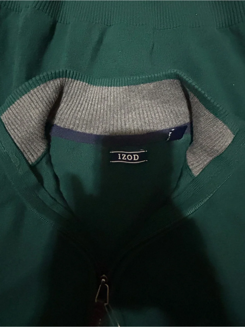 Izod Men's Dark Green Quarter Zip Sweater